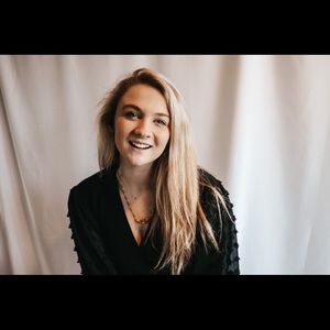 Meet your Posher, Bailey